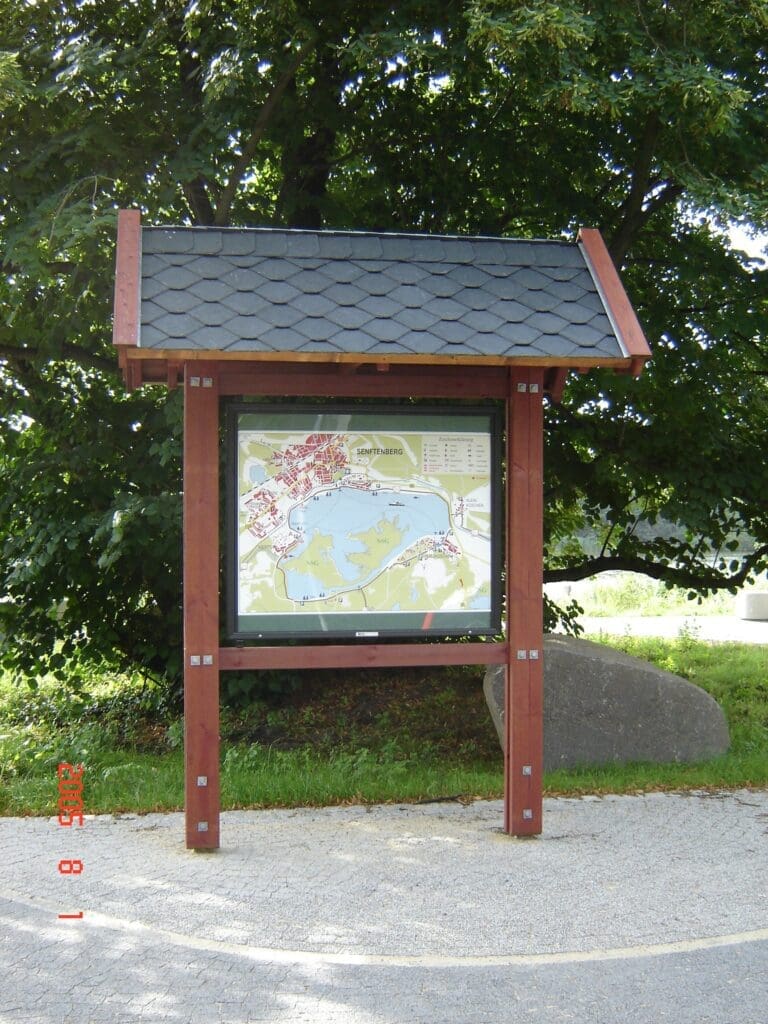 Informationstafel des Typs Norfax von Team Tejbrant GmbH