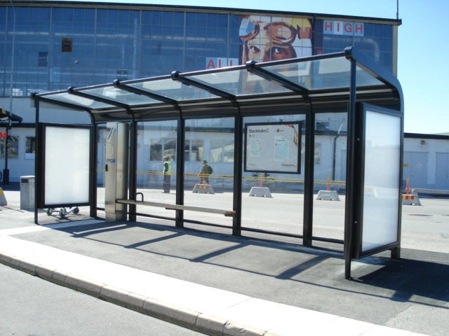 UTOPIA Wartehalle am Flughafen in Stockholm-Bromma